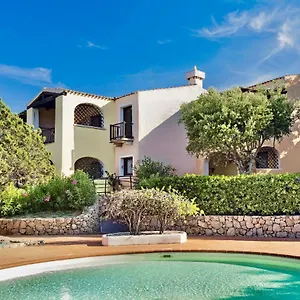 Con Piscina A Liscia Di Vacca, 350 Mt Dal Mare, 3 Km Da Porto Cervo Liscia di Vacca